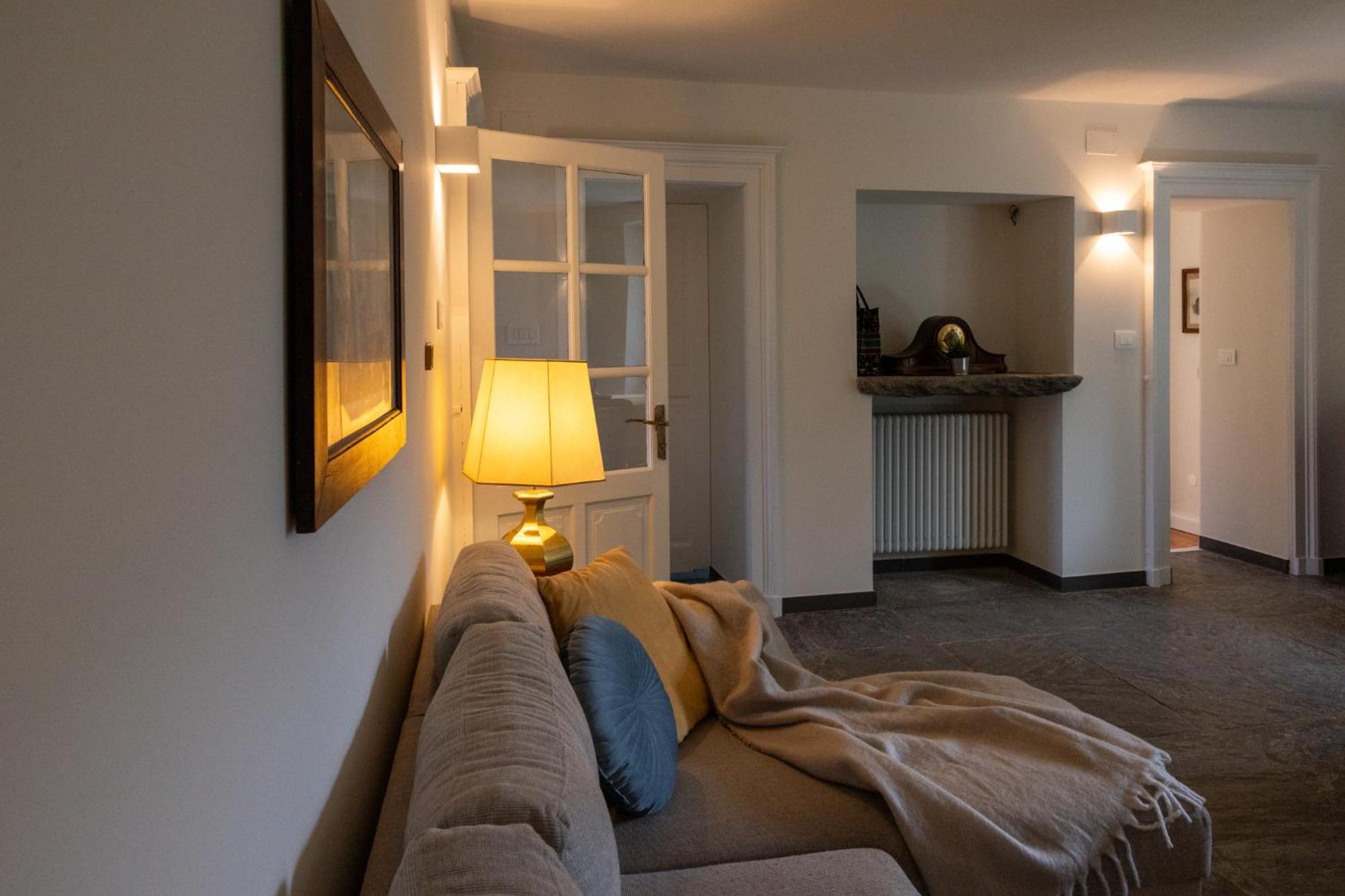 Manor House Apartment Aosta Bagian luar foto