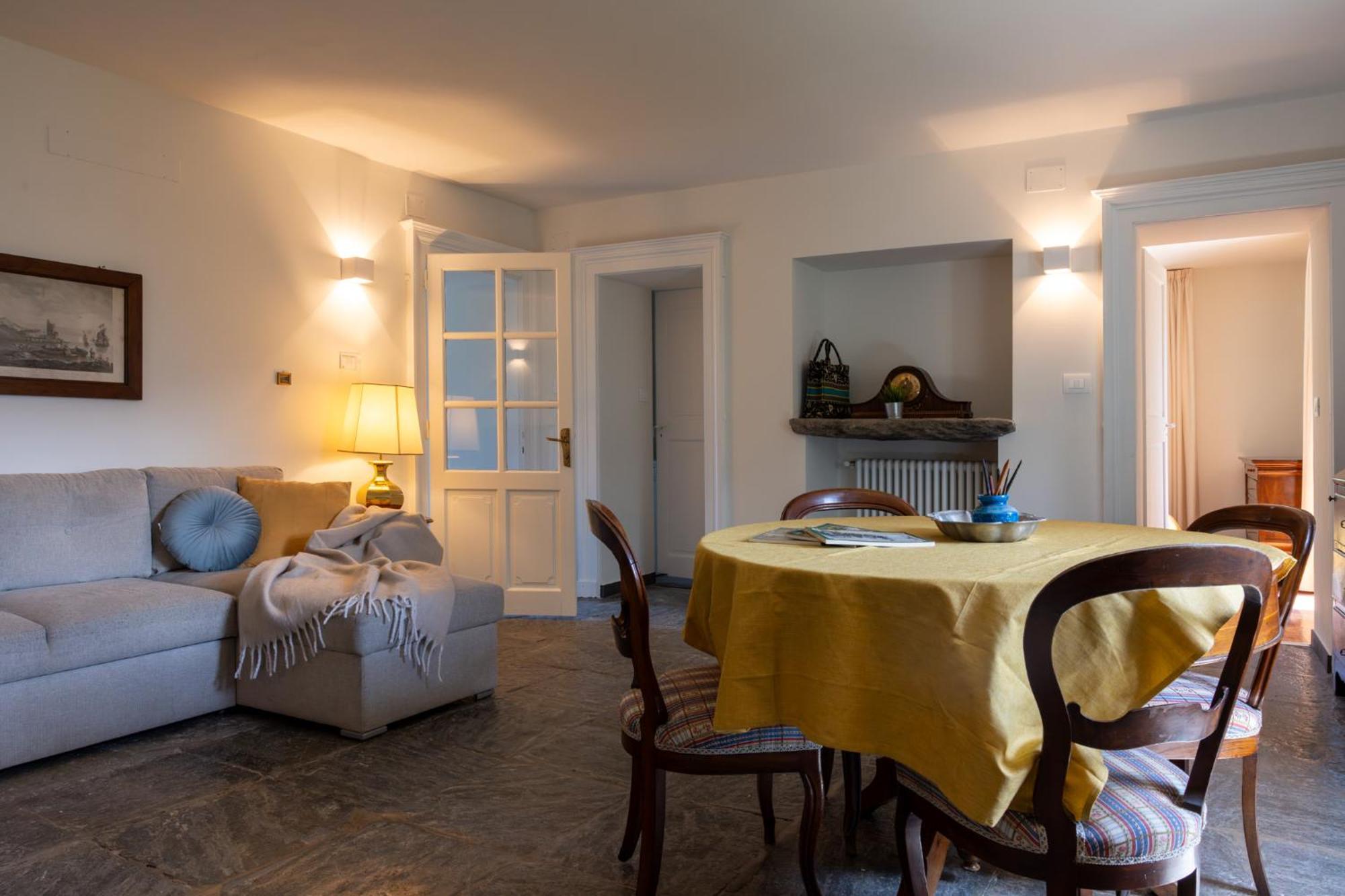 Manor House Apartment Aosta Bagian luar foto
