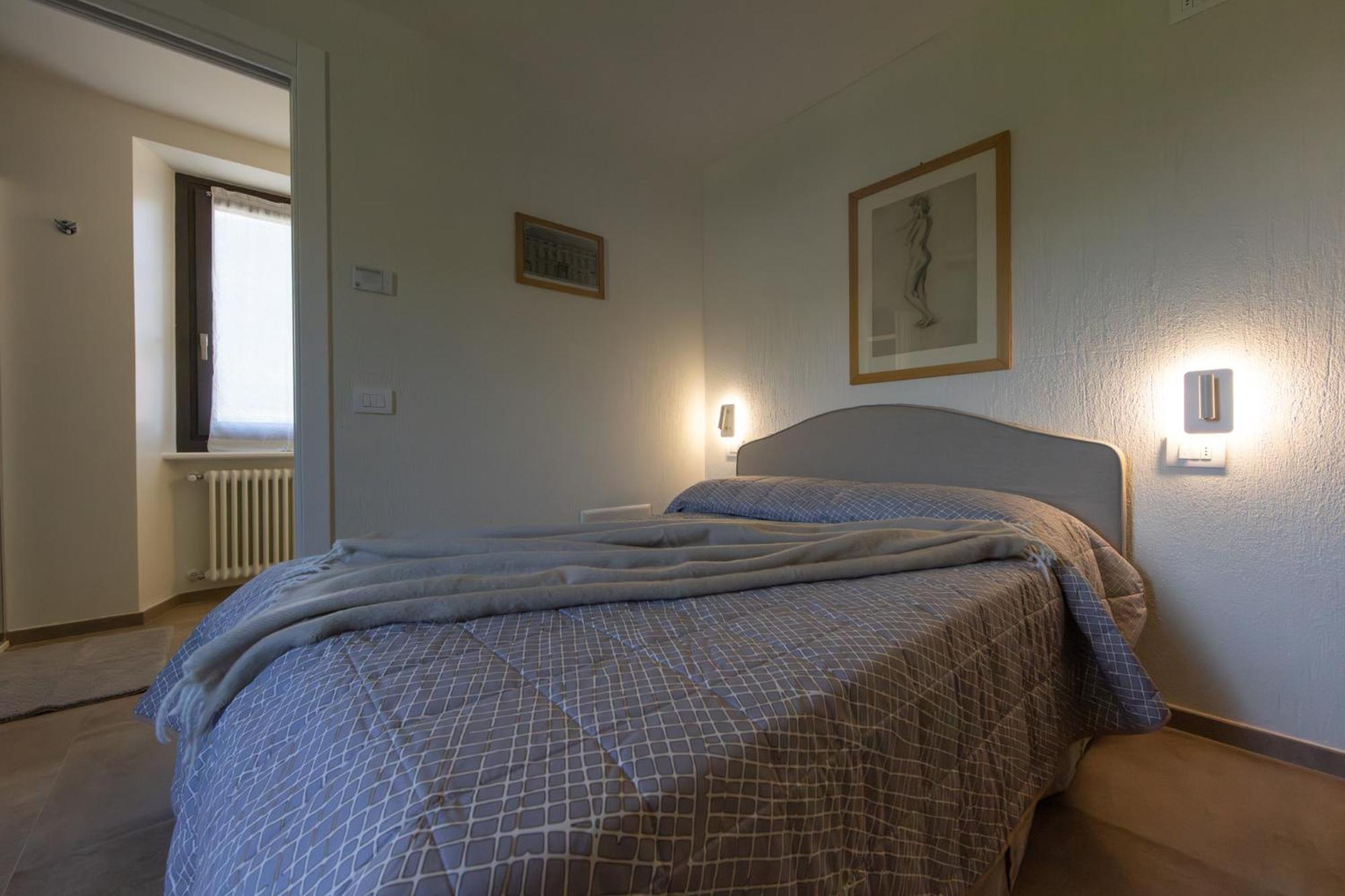Manor House Apartment Aosta Bagian luar foto
