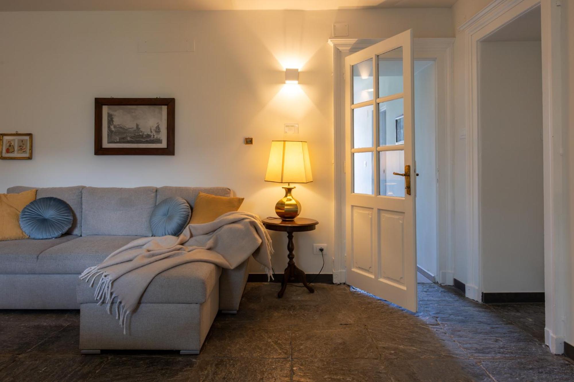 Manor House Apartment Aosta Bagian luar foto