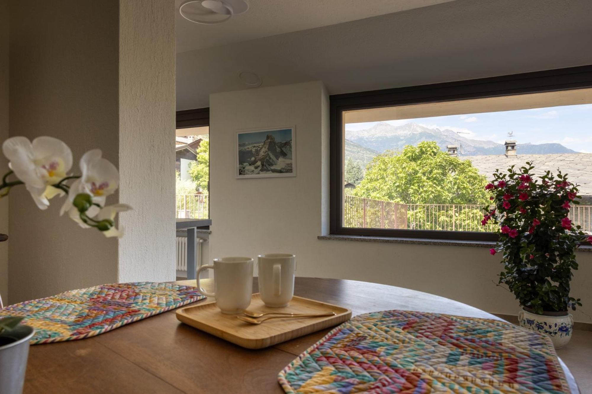Manor House Apartment Aosta Bagian luar foto